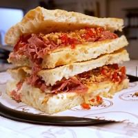 Saganaki sandwich